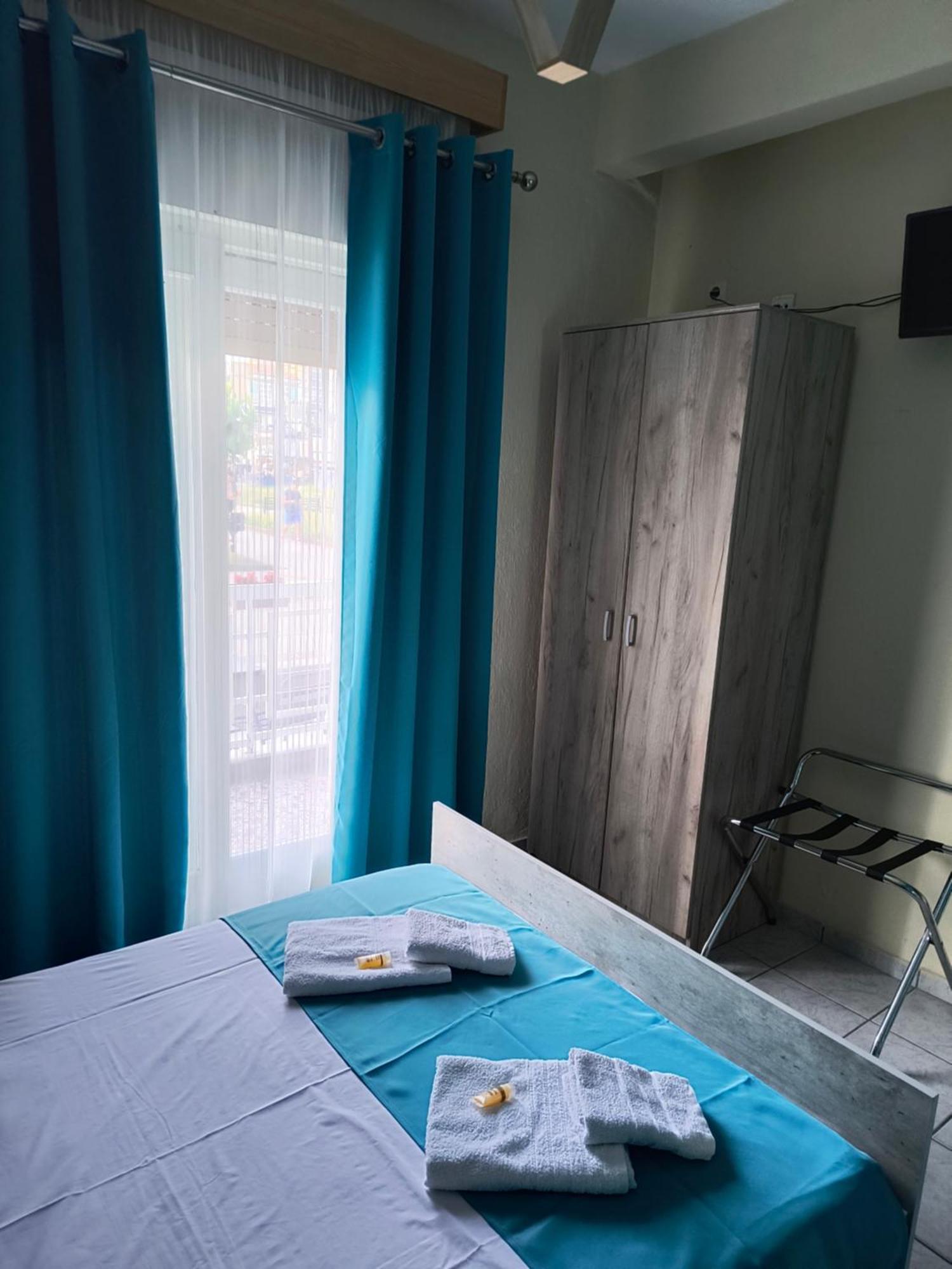 Amelies Apartments Paralia Katerinis Luaran gambar