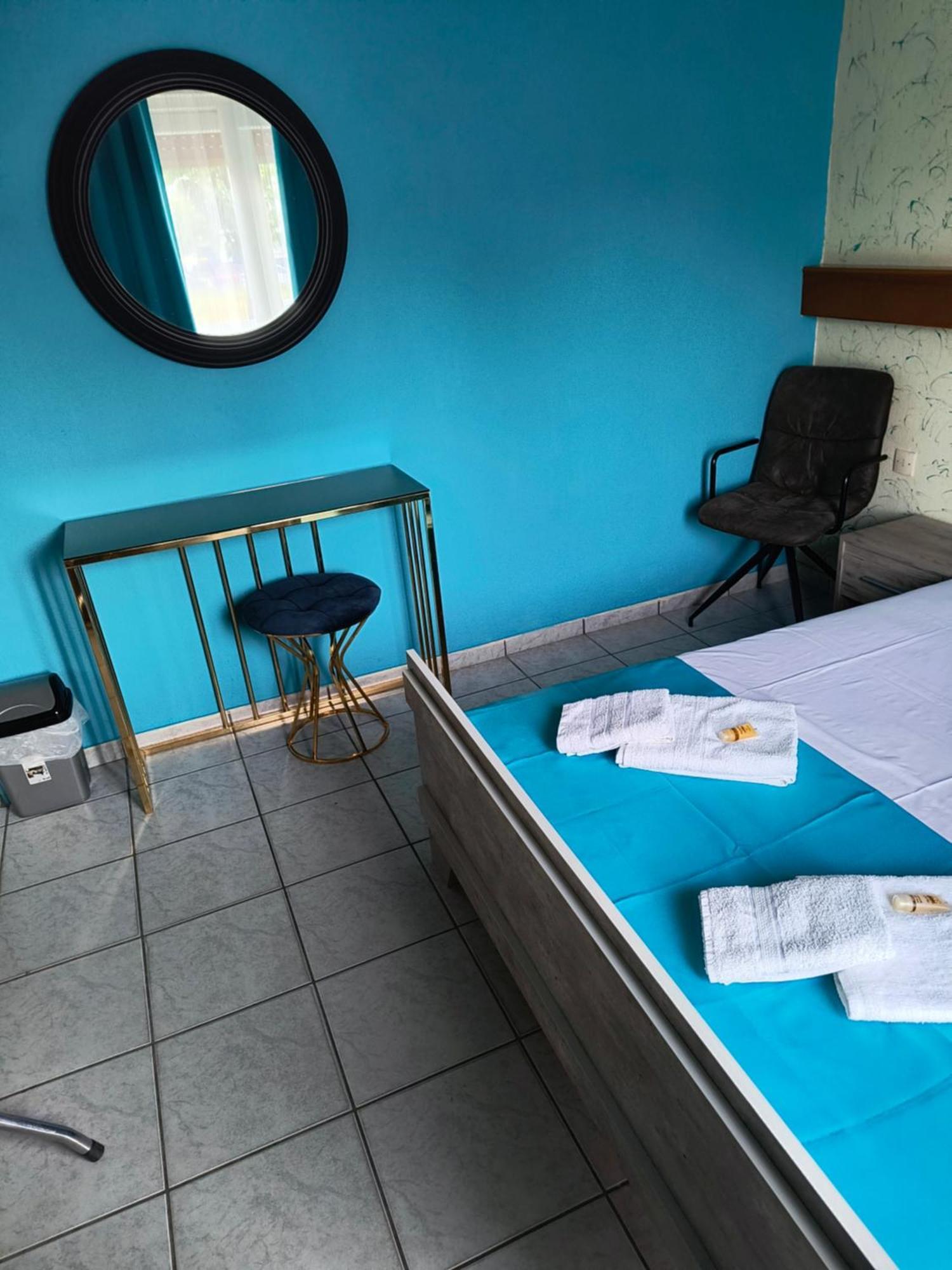 Amelies Apartments Paralia Katerinis Luaran gambar